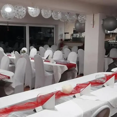Soukroma Rezidence Pohadkova Usedlost * Lovětín