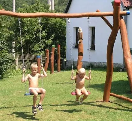 Soukroma Rezidence Pohadkova Usedlost Vendégház